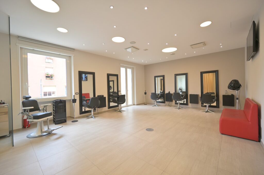 Interno salone Vellem